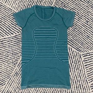 Lululemon swiftly tech short sleeve
